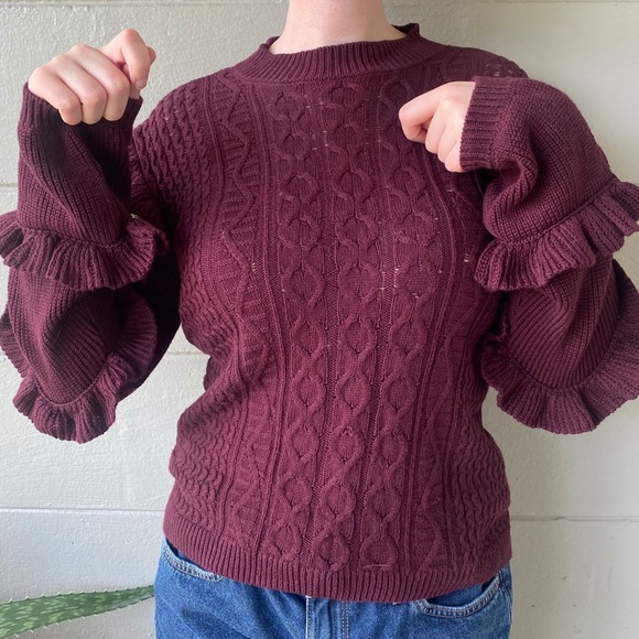 Express Cold Shoulder Sweater - Picture 7 of 9